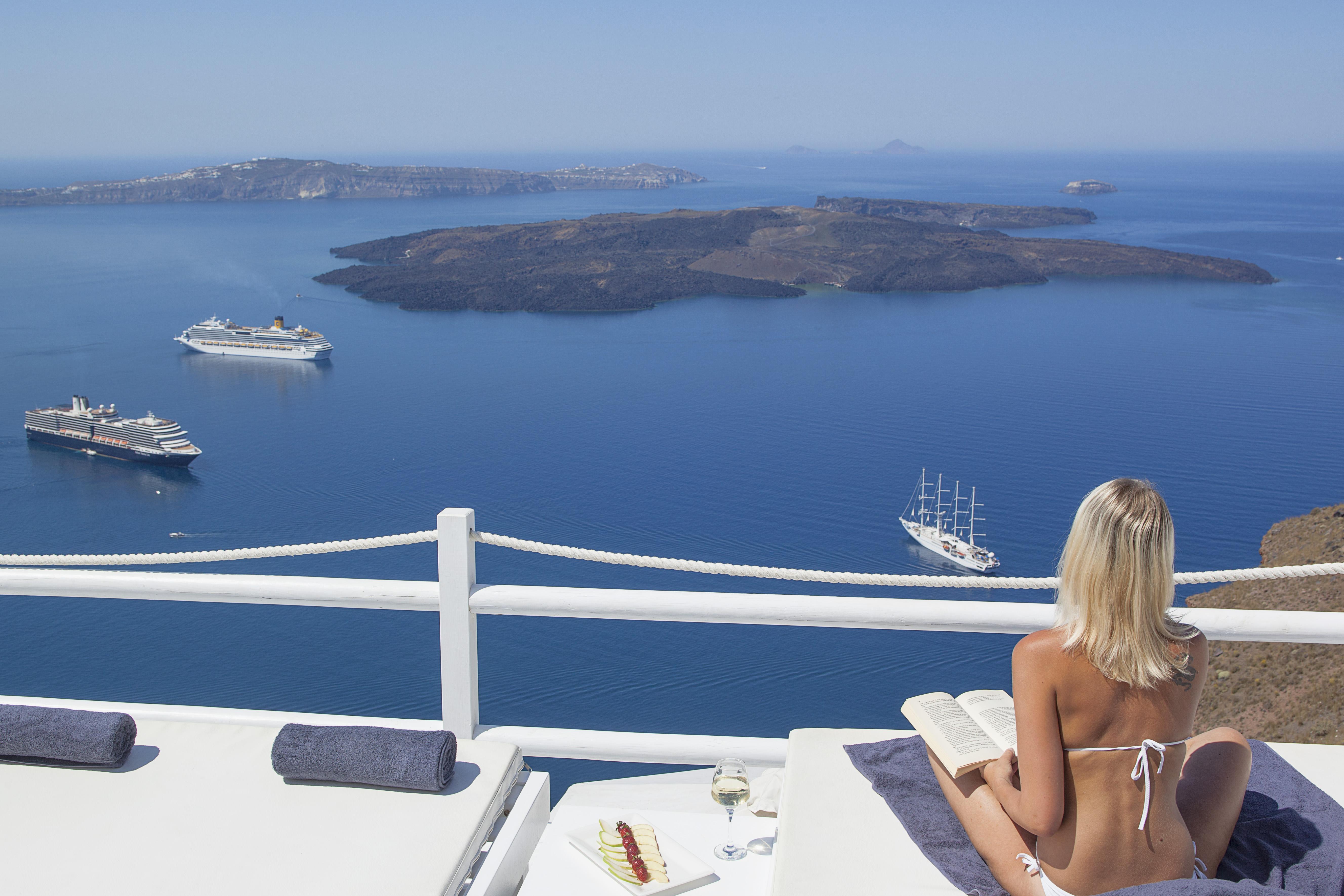 On The Rocks - Small Luxury Hotels Of The World (Adults Only) Imerovígli Kültér fotó
